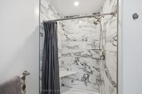 188 Wilmer Avenue Gananoque ON K7G 3C3