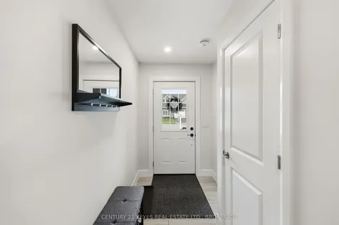 188 Wilmer Avenue Gananoque ON K7G 3C3