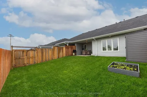 188 Wilmer Avenue Gananoque ON K7G 3C3