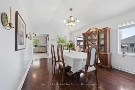 122 Parcells Crescent Peterborough ON K9K 2R2