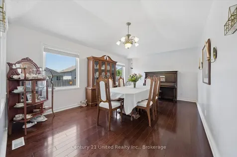 122 Parcells Crescent Peterborough ON K9K 2R2