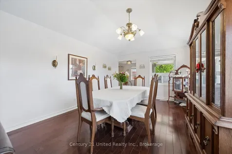 122 Parcells Crescent Peterborough ON K9K 2R2