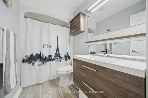 122 Parcells Crescent Peterborough ON K9K 2R2