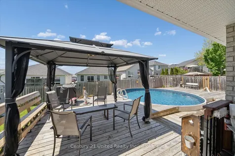 122 Parcells Crescent Peterborough ON K9K 2R2