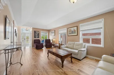 122 Parcells Crescent Peterborough ON K9K 2R2