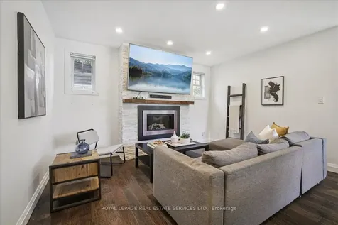 4 Rembe Avenue Hamilton ON L8H 7G6