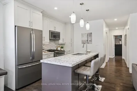 4 Rembe Avenue Hamilton ON L8H 7G6