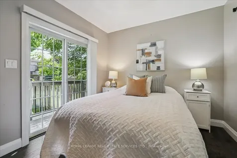 4 Rembe Avenue Hamilton ON L8H 7G6