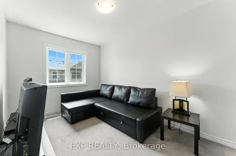 377 Glancaster Road Hamilton ON L9G 0G4