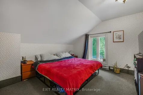160 Nelson Street E Hawkesbury ON K6A 1L8