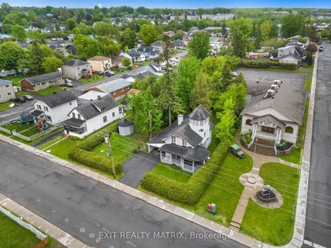 160 Nelson Street E Hawkesbury ON K6A 1L8