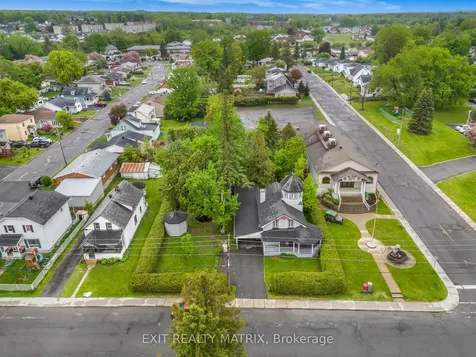160 Nelson Street E Hawkesbury ON K6A 1L8