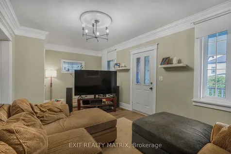 160 Nelson Street E Hawkesbury ON K6A 1L8