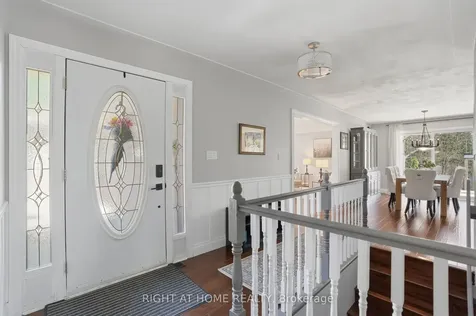 30 Carl Crescent Hamilton ON L8B 0G5