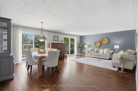 30 Carl Crescent Hamilton ON L8B 0G5