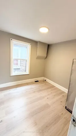 38 Lafayette Avenue Peterborough ON K9J 5C2