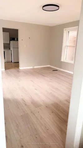 38 Lafayette Avenue Peterborough ON K9J 5C2