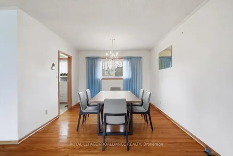 8 Fenwood Crescent Belleville ON K8N 4Z7