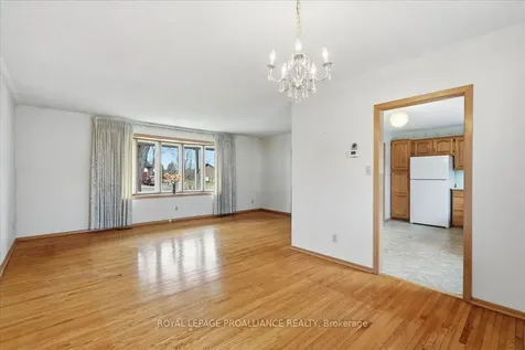 8 Fenwood Crescent Belleville ON K8N 4Z7