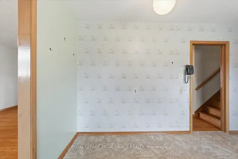 8 Fenwood Crescent Belleville ON K8N 4Z7