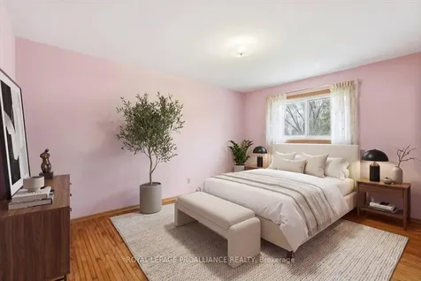 8 Fenwood Crescent Belleville ON K8N 4Z7