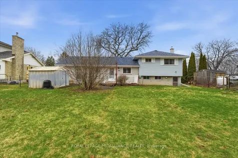 8 Fenwood Crescent Belleville ON K8N 4Z7