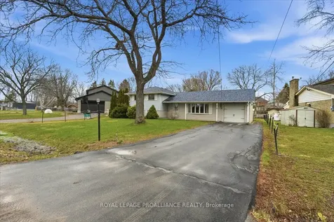 8 Fenwood Crescent Belleville ON K8N 4Z7