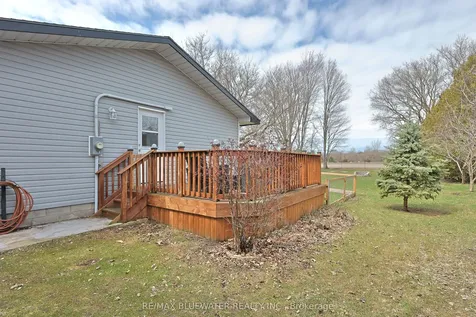 8296 Burwell Road Lambton Shores ON N0M 1T0
