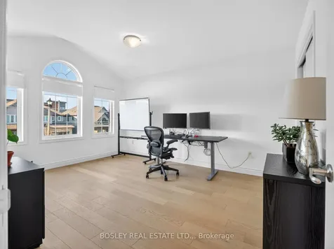 75 Bergenstein Crescent Pelham ON L3E 0A1