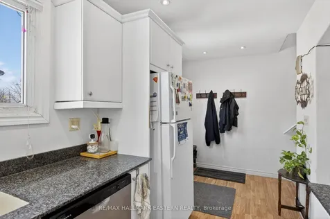 996 Sydenham Road Peterborough ON K9J 7V7