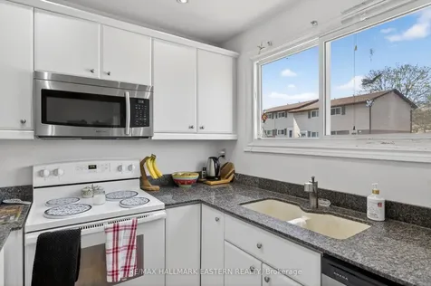 996 Sydenham Road Peterborough ON K9J 7V7