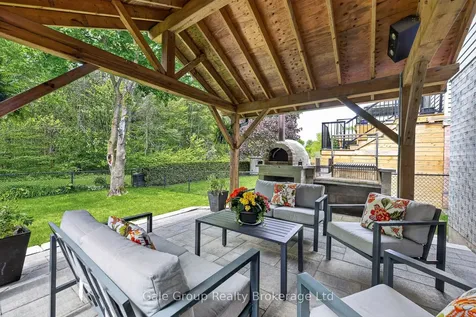 89 Woodvale Drive Thames Centre ON N0L 1G3