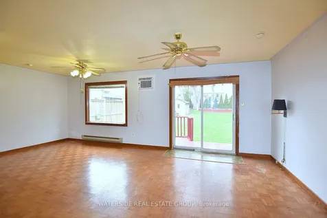 548 Upper Wentworth Street Hamilton ON L9A 4T9