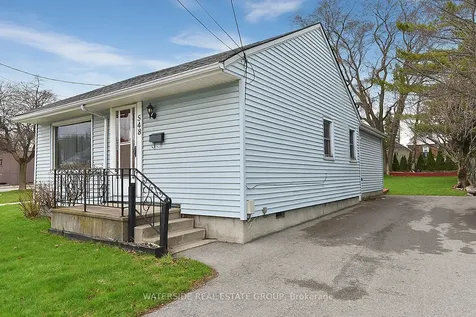 548 Upper Wentworth Street Hamilton ON L9A 4T9
