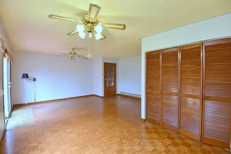 548 Upper Wentworth Street Hamilton ON L9A 4T9
