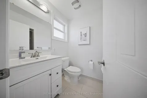 23 Cowan Boulevard Cambridge ON N1T 1E5