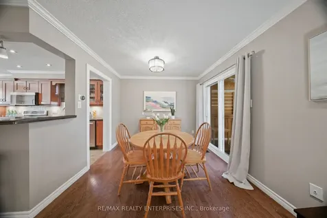 23 Cowan Boulevard Cambridge ON N1T 1E5