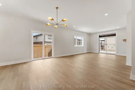 1 Elvira Way Thorold ON L2V 0M7