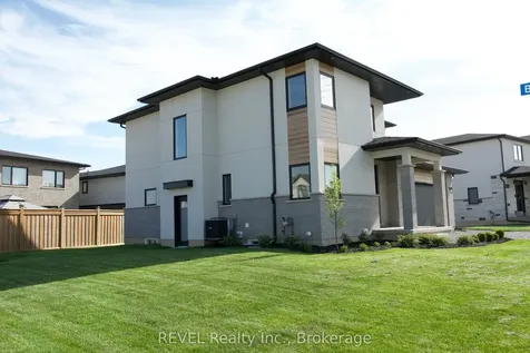 1 Elvira Way Thorold ON L2V 0M7
