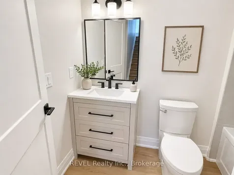 1 Elvira Way Thorold ON L2V 0M7