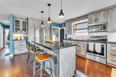 1536 Lisgar Street North Bay ON P1B 3B1