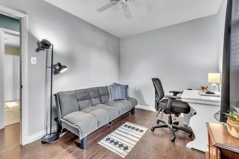 1536 Lisgar Street North Bay ON P1B 3B1