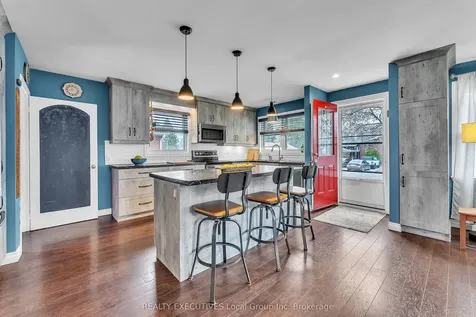 1536 Lisgar Street North Bay ON P1B 3B1