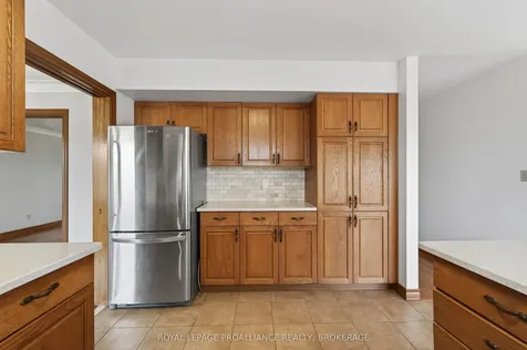 680 Rivermeade Avenue Kingston ON K7M 7Z6