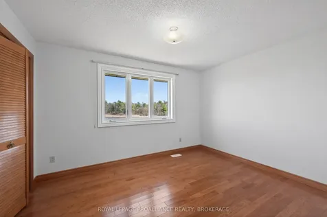 680 Rivermeade Avenue Kingston ON K7M 7Z6