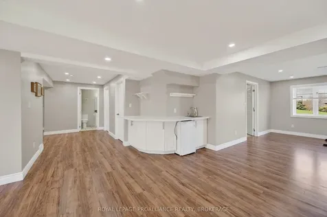 680 Rivermeade Avenue Kingston ON K7M 7Z6