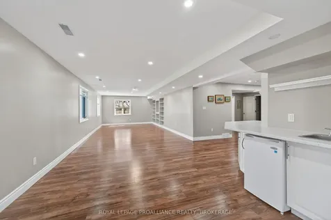 680 Rivermeade Avenue Kingston ON K7M 7Z6