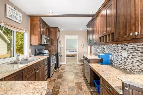 18 O9 Road Rideau Lakes ON K0G 1L0
