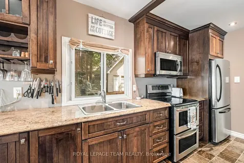 18 O9 Road Rideau Lakes ON K0G 1L0