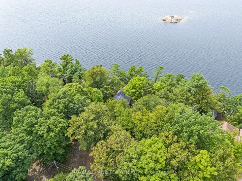 18 O9 Road Rideau Lakes ON K0G 1L0